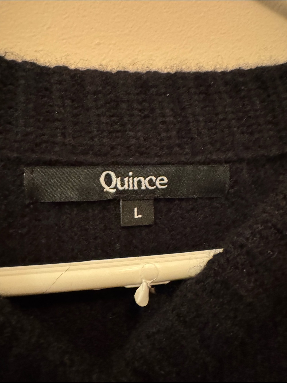 Quince Black Cashmere Sweater Size L - Picture 2 of 6